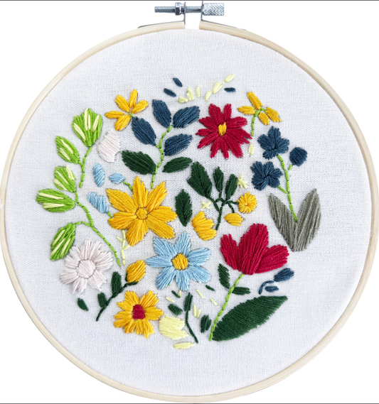 Stamped Embroidery Kit - Summer Bouquet