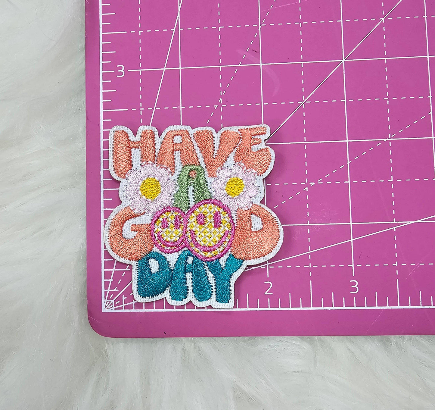 Patch - 'Have a Good Day' Smile Floral Embroidery Iron On Patch